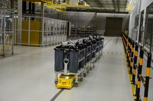 探秘領(lǐng)克張家口工廠cma構(gòu)架生產(chǎn)線 年產(chǎn)20萬臺(tái)就靠它